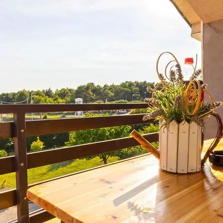 Apartman 2 Póla