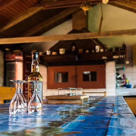 2 Διαμέρισμα Πούλα