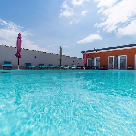 דירה Apartment Danka I 11169 פולה