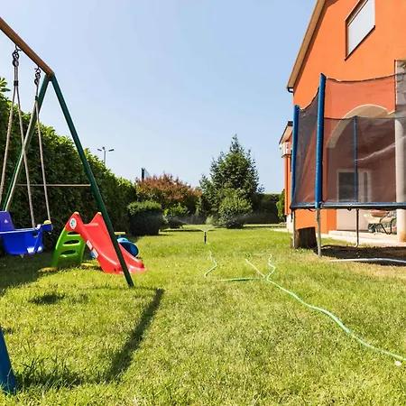 Apartment Danka I 11169 דירה
