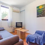2 Apartman *