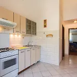Apartman 2 *