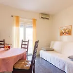 Apartman 2 Pula
