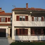 2 Apartman Pula