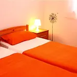2 Apartman